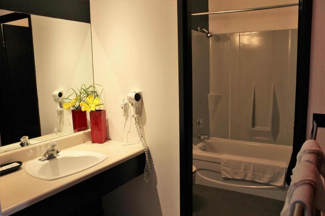 Hotel Du Canton 2*